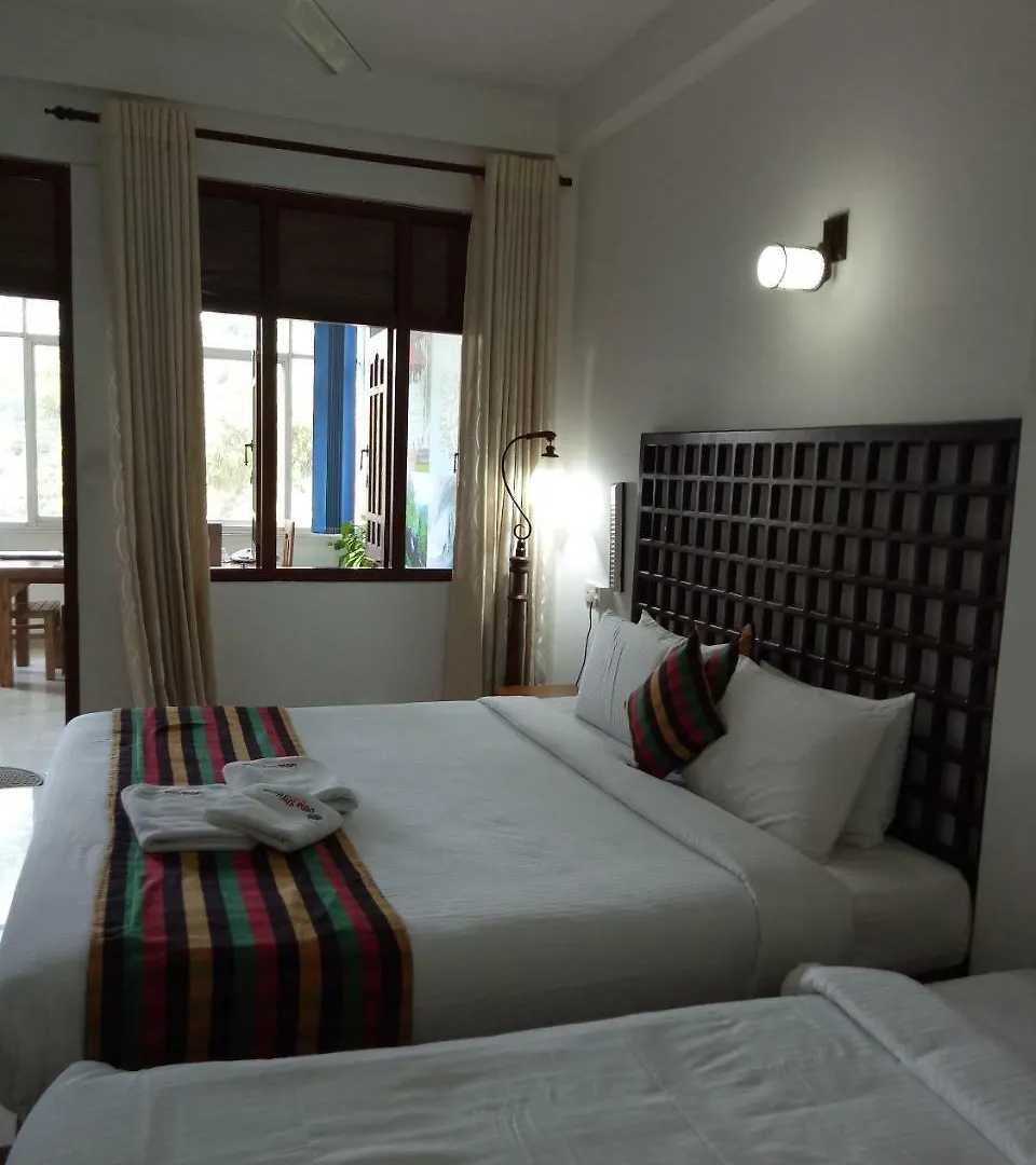 Otha Shy Airport Transit Hotel Katunayaka